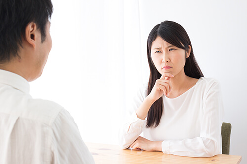 夫源病は離婚の理由になる？ 対処方法と注意点について解説